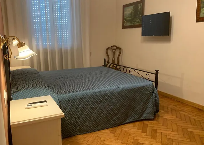 Nocleg ze śniadaniem Donatello 4*
